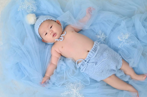 乌鲁木齐宝宝几个月可以吃蛋黄